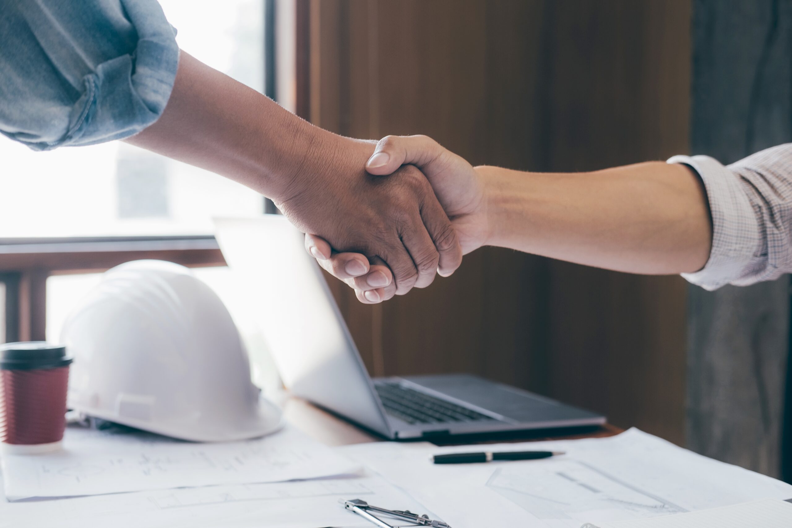 Essential Checklist for Employee Contracts and Onboarding